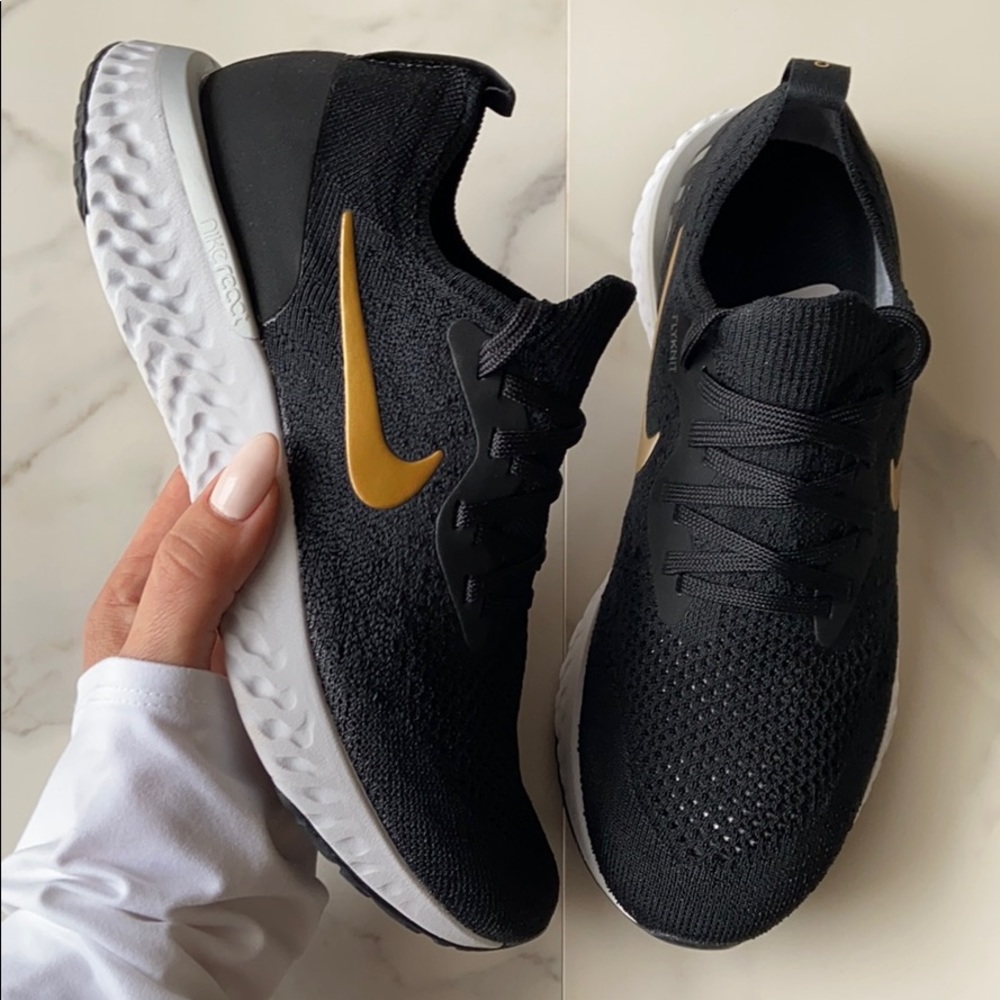 NWT Nike epic react flyknit - Picture 3 of 7